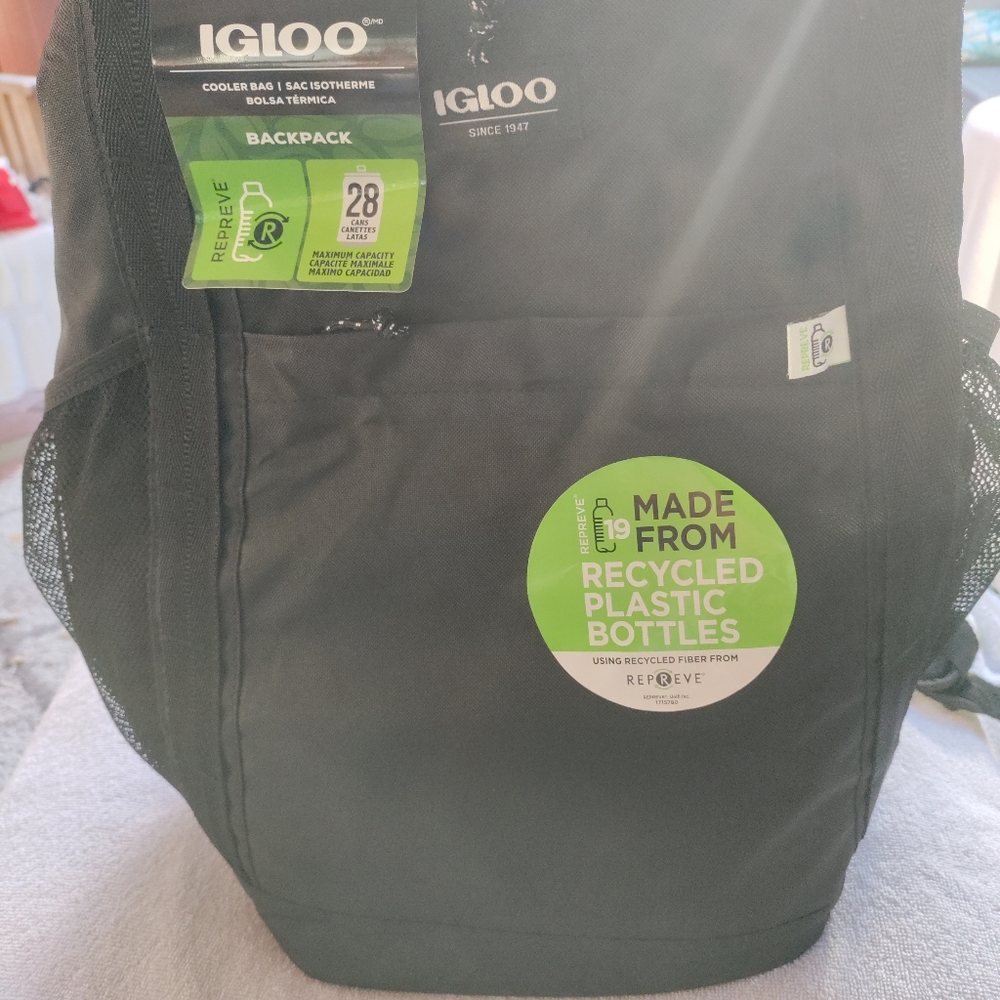 Igloo REPREVE Portable Outdoor Insulated Soft Side Backpack Cooler Bag 28 cans